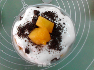 Vanilla Farov Yellow Peach Yogurt Cup recipe