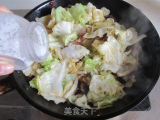 Sausage Shredded Cabbage recipe