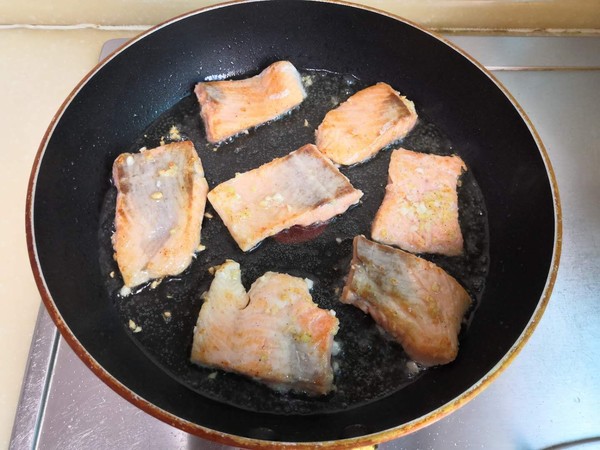 Garlic Salmon recipe