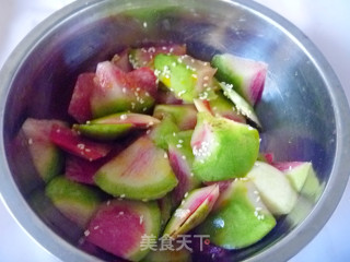 [yiru's Private Room Refreshing Cold Dishes] Simple and Cheap Dishes to Go with Wine---spicy Mixed Radish Skins recipe