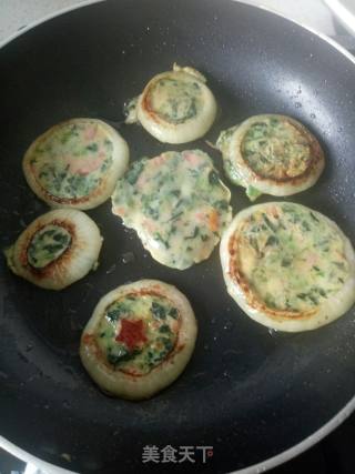 Egg Delicacy～children's Edition～egg Spinach Round Cake recipe