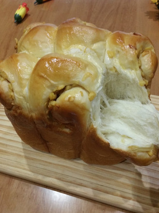 Dongling Hot Cyclone Bread Maker's Apple Yogurt Bread