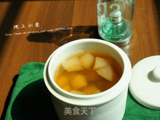 【stewed Pear with Chinese Herbal Medicine】 recipe