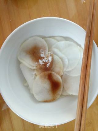 Mom's Taste Refreshing Radish recipe