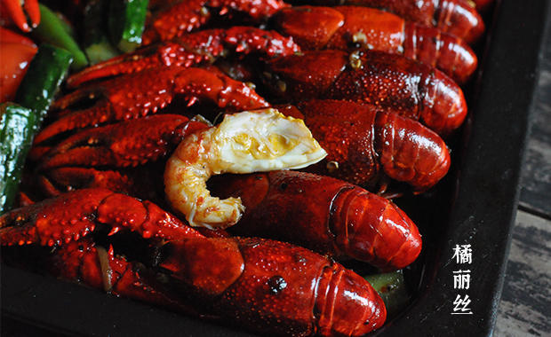 Q Bombs Full of Spicy Crayfish recipe