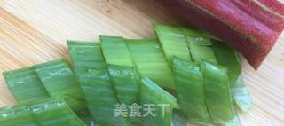 Sea Cucumber Fried Red Okra recipe