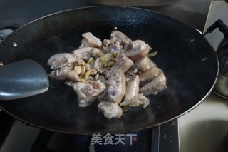 South Suckling Peanut Pork Knuckle recipe