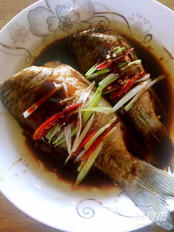Steamed Crucian Carp recipe