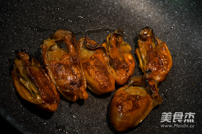 Osmanthus Candied Golden Oyster recipe