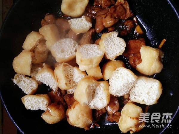 Stir-fried Bean Paste with Plum Meat recipe