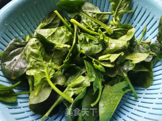 #团圆饭#scrambled Eggs with Spinach recipe