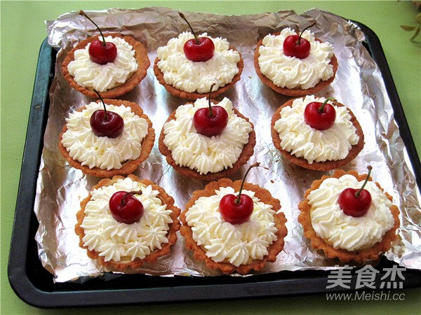 Mango Cherry Cheese Tart recipe