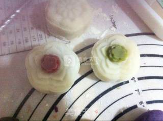 Purple Sweet Potato Snowy Mooncake recipe