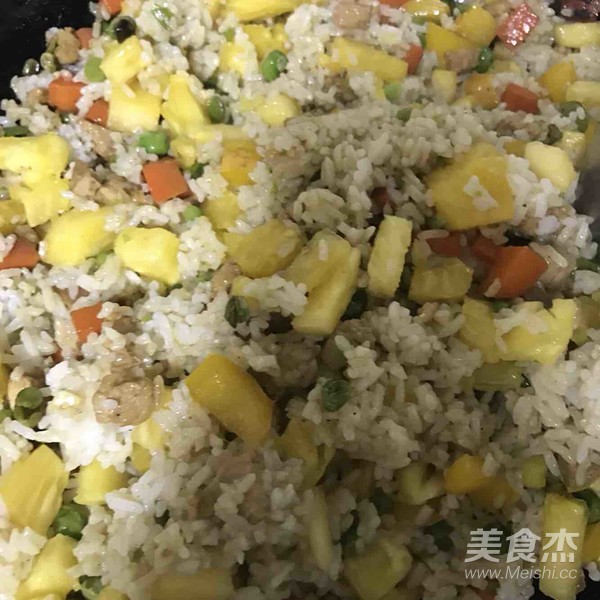 Pineapple Fried Rice recipe