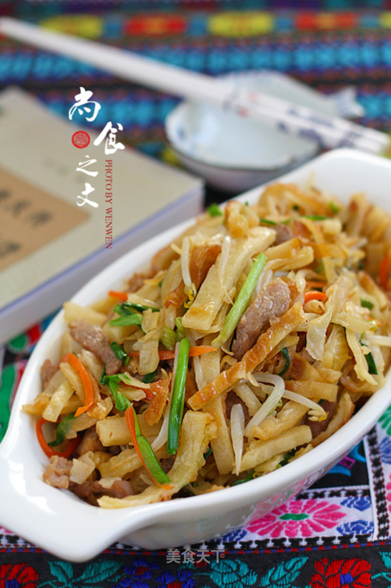 Braised Pork with Bean Sprouts recipe