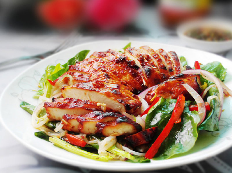 Thai Chicken Spinach Salad recipe