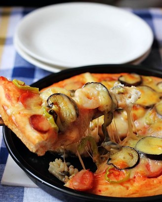Eggplant Seafood Pizza