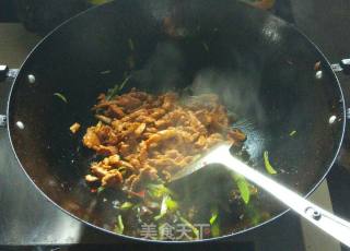 Fish-flavored Shredded Pork in A Small Restaurant recipe