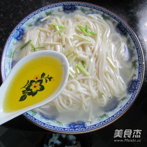 Sesame Oil Egg Noodles recipe