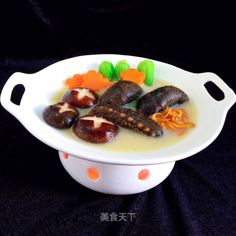 Stewed Sea Cucumber in Soup