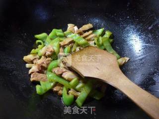 Stir-fried Lamb with Hot Pepper recipe