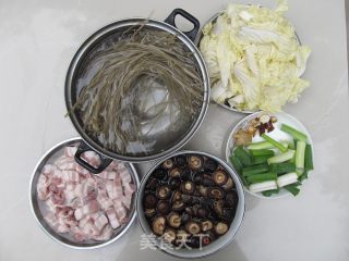 Pork Stew Noodles recipe