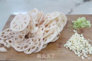 Refreshing and Relieving Greasiness-cold Lotus Root Slices recipe