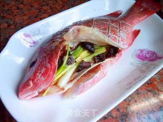 Steamed Red Snapper with Olive Horn recipe