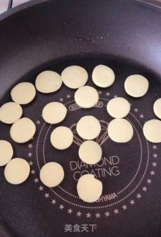 Pan Version of Small Biscuits recipe