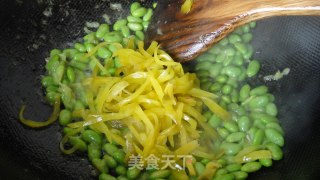 Stir-fried Edamame with Mustard Pork recipe