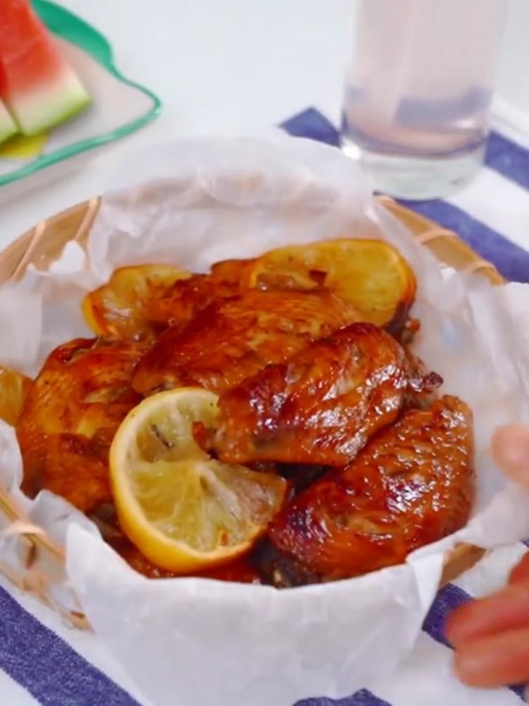 Lemon Scented Chicken Wings recipe