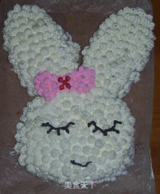 Shy Bunny Cake with Bow recipe