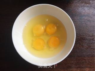 June Yellow Stewed Eggs recipe