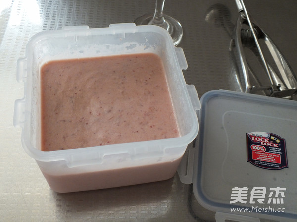 Strawberry Ice Cream recipe