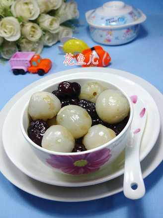 Boiled Lychees with Red Dates