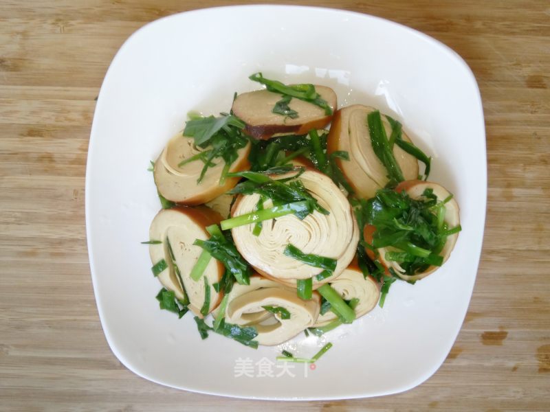 Vegetarian Chicken Stir-fried Chives recipe