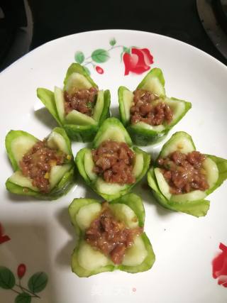 Beef Stuffed Loofah recipe