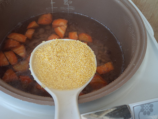 Gorgon Carrot Millet Congee recipe