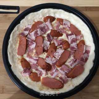 Crispy Sausage Bacon and Mushroom Pizza recipe