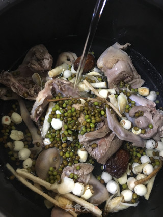 Old Pigeon Mung Bean Soup recipe