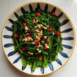 White-boiled Chrysanthemum recipe