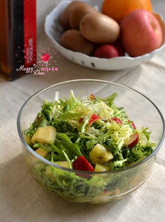 Fruit and Vegetable Salad with Wine Vinegar