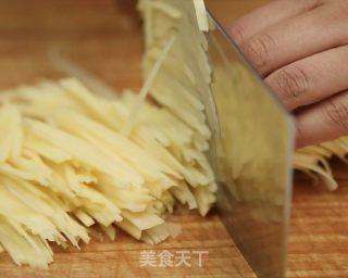 Green Pepper and Potato Shreds recipe