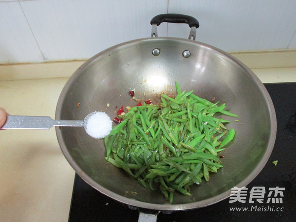 Stir-fried Shredded Lentils recipe