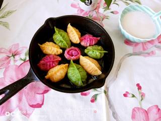 Three-color Raw Fried Dumplings recipe