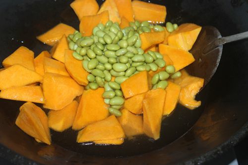 Pumpkin Edamame Soup recipe