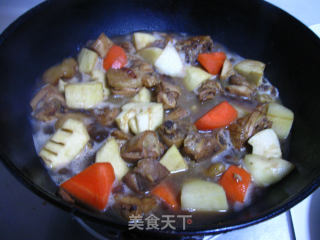 Roasted Chicken Nuggets with Bamboo Shoots and Potatoes recipe