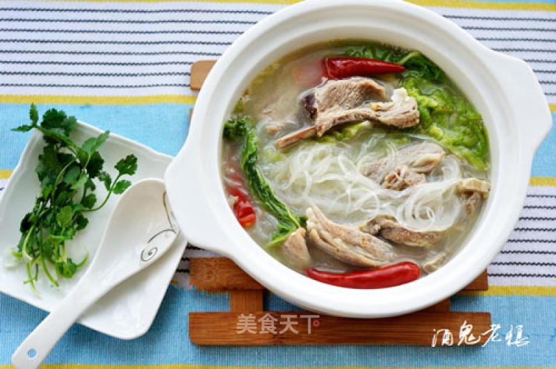 Lamb Chops and Cabbage Vermicelli Soup recipe