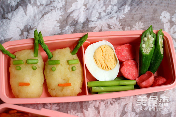 Fawn Love Rice Ball Bento recipe