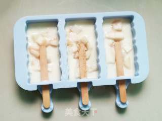 Peach Yogurt Popsicle recipe